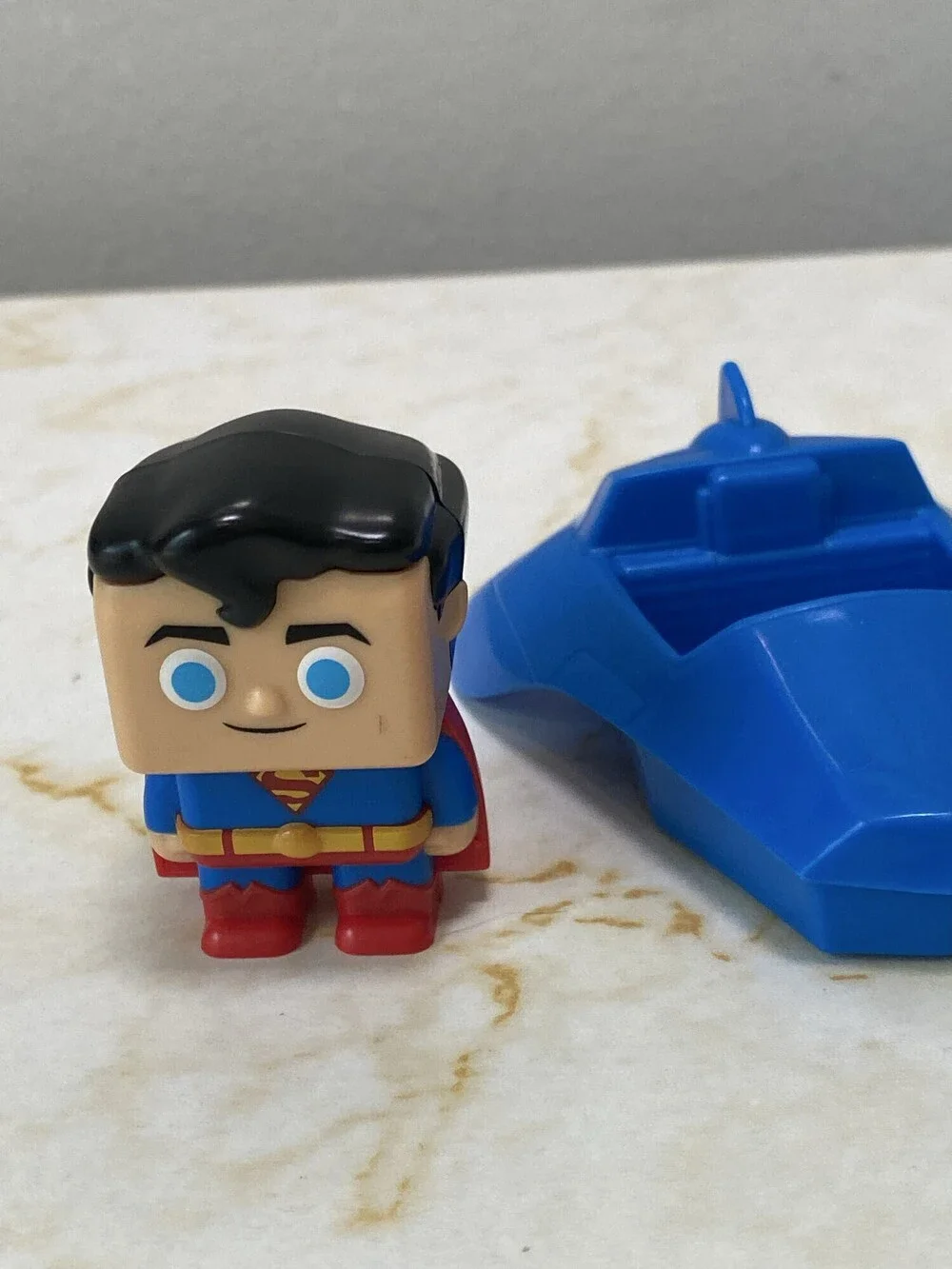 Wendy's Superman 2-in-1 Figure and Blue Vehicle Toy